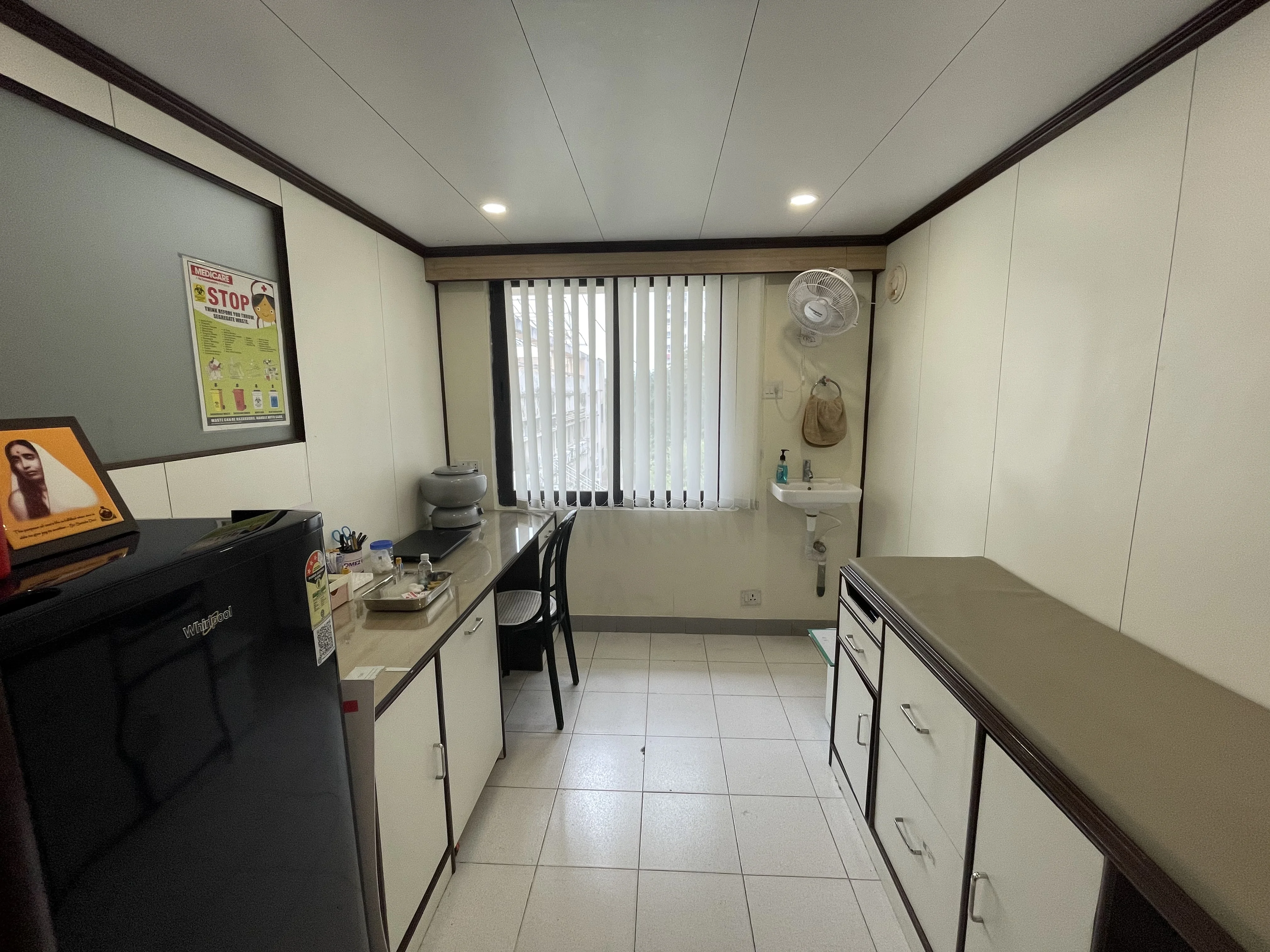 Patient care at Hetu Clinic